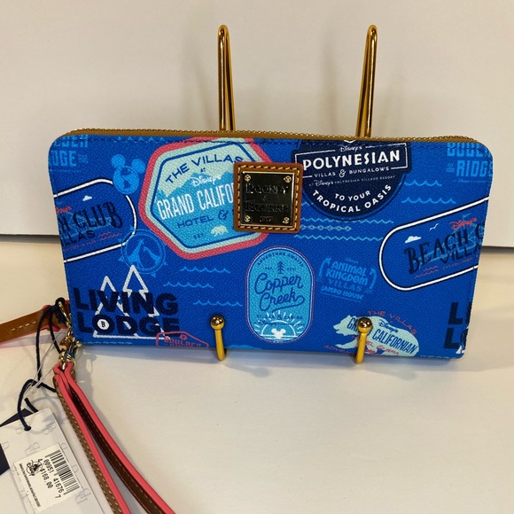 Disney Dooney & Bourke Long Wallet - Picture 7 of 15